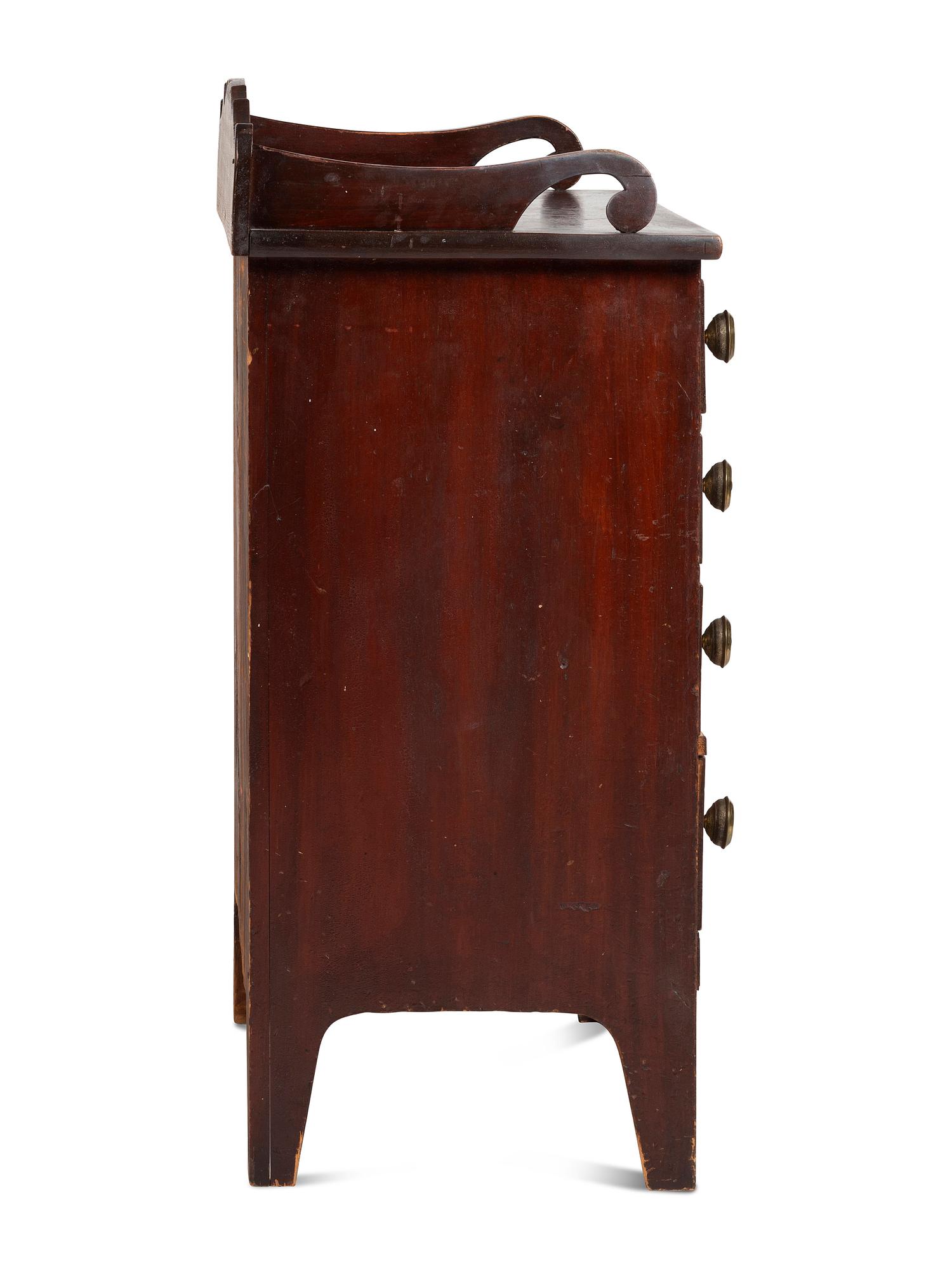 A Classical Grain Painted Pine Chest of Drawers