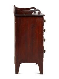 A Classical Grain Painted Pine Chest of Drawers