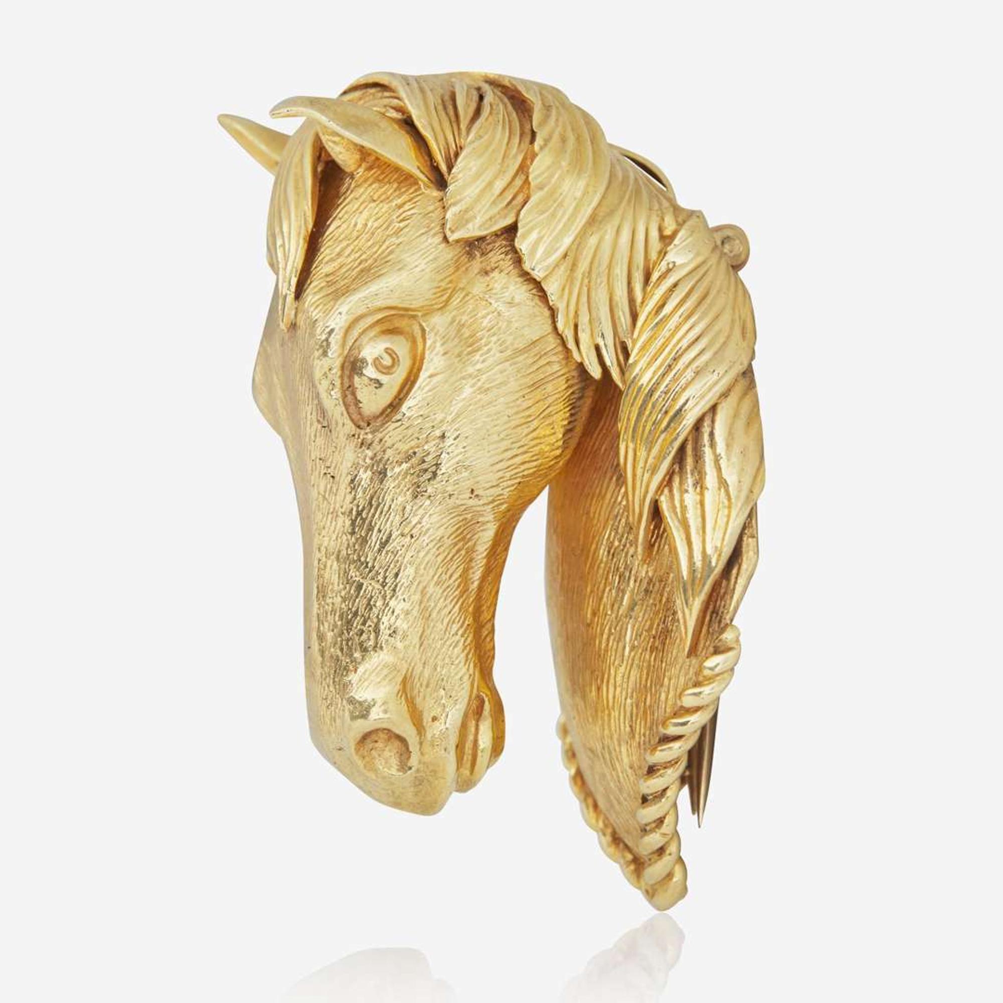 An 18K Yellow Gold Horse Pendant