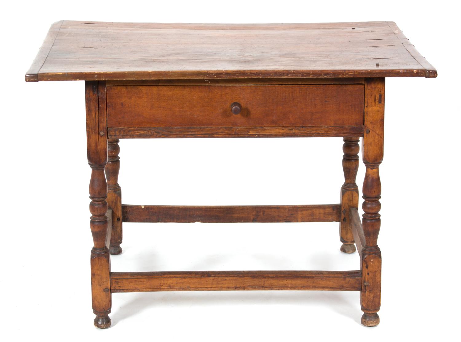 An American Maple and Pine Table Height 26 1/2 x width 37 x depth 27 inches. — LATE 18TH CENTURY