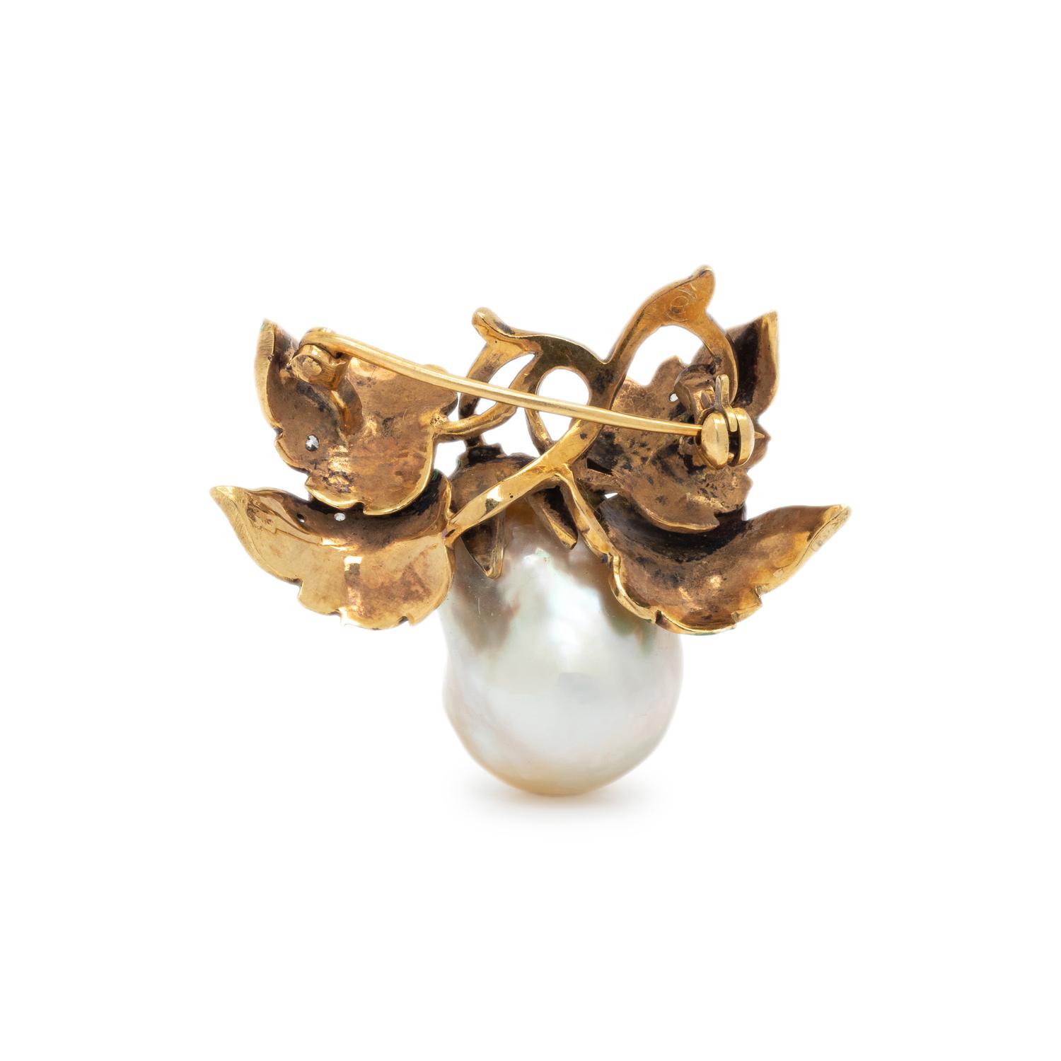EVELYN CLOTHIER, CULTURED BAROQUE PEARL, DIAMOND AND ENAMEL BROOCH