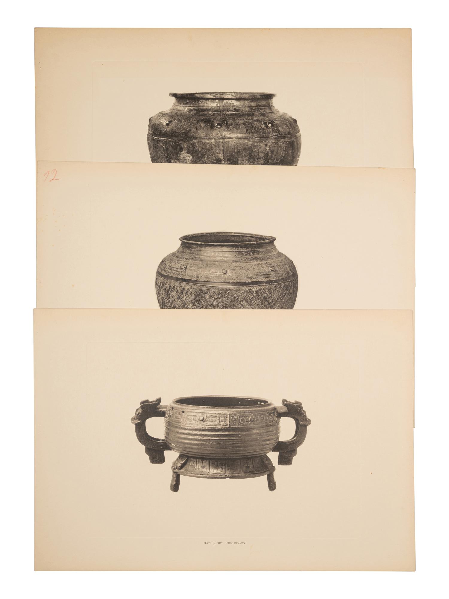 [BRONZE] Collection of Chinese Bronze Antiques . Tokyo: Shimbi Shoin, 1910.
