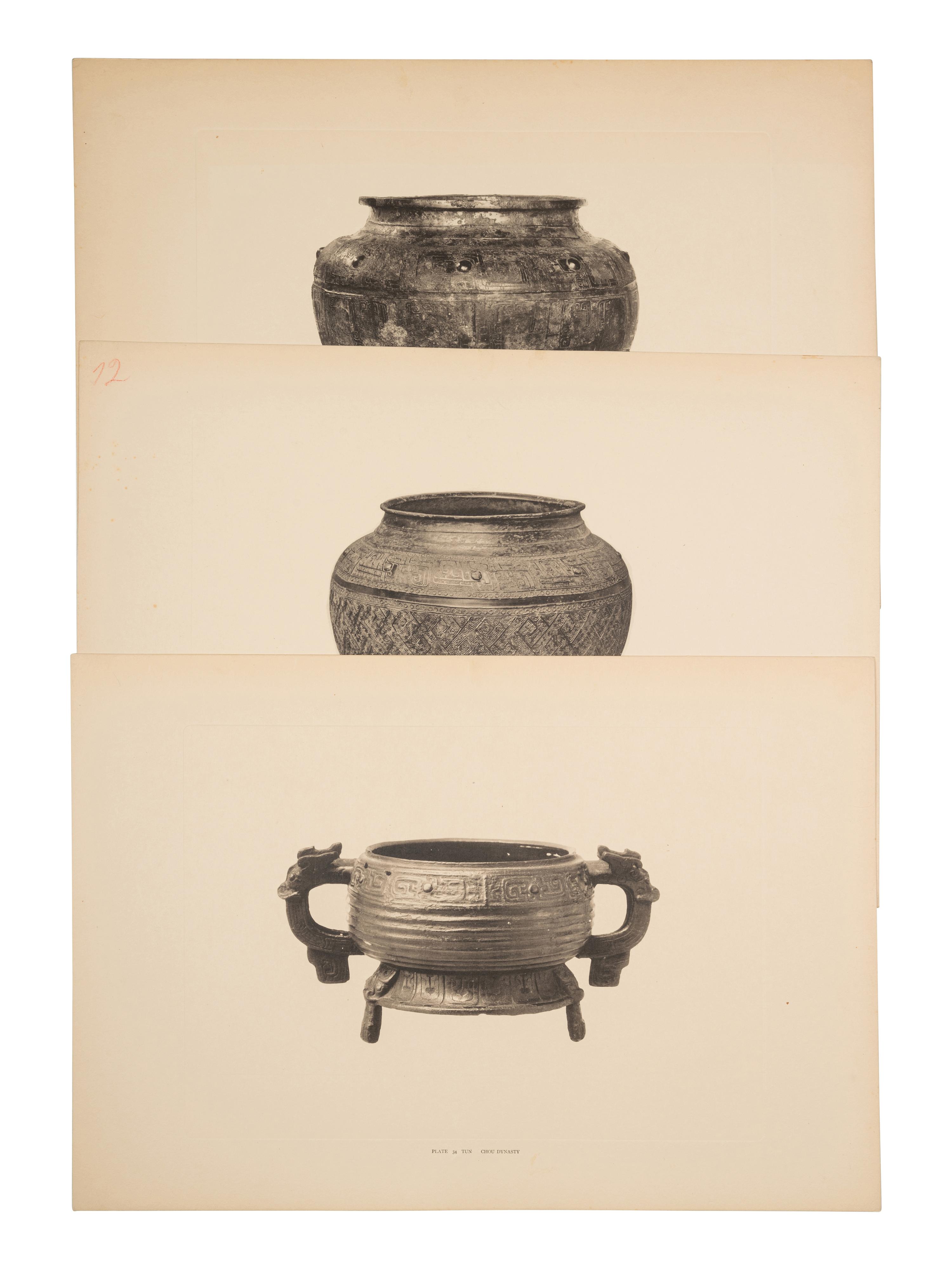 [BRONZE] Collection of Chinese Bronze Antiques . Tokyo: Shimbi Shoin, 1910.