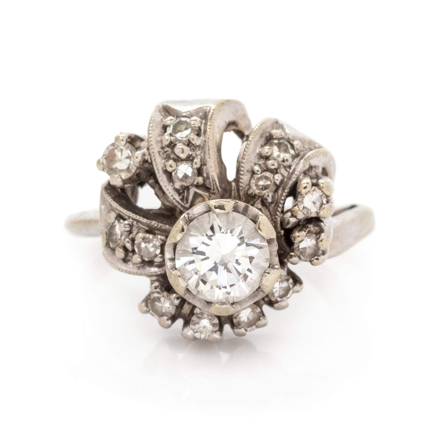 DIAMOND RING