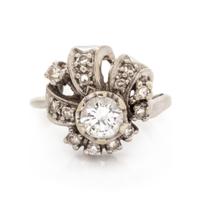 DIAMOND RING