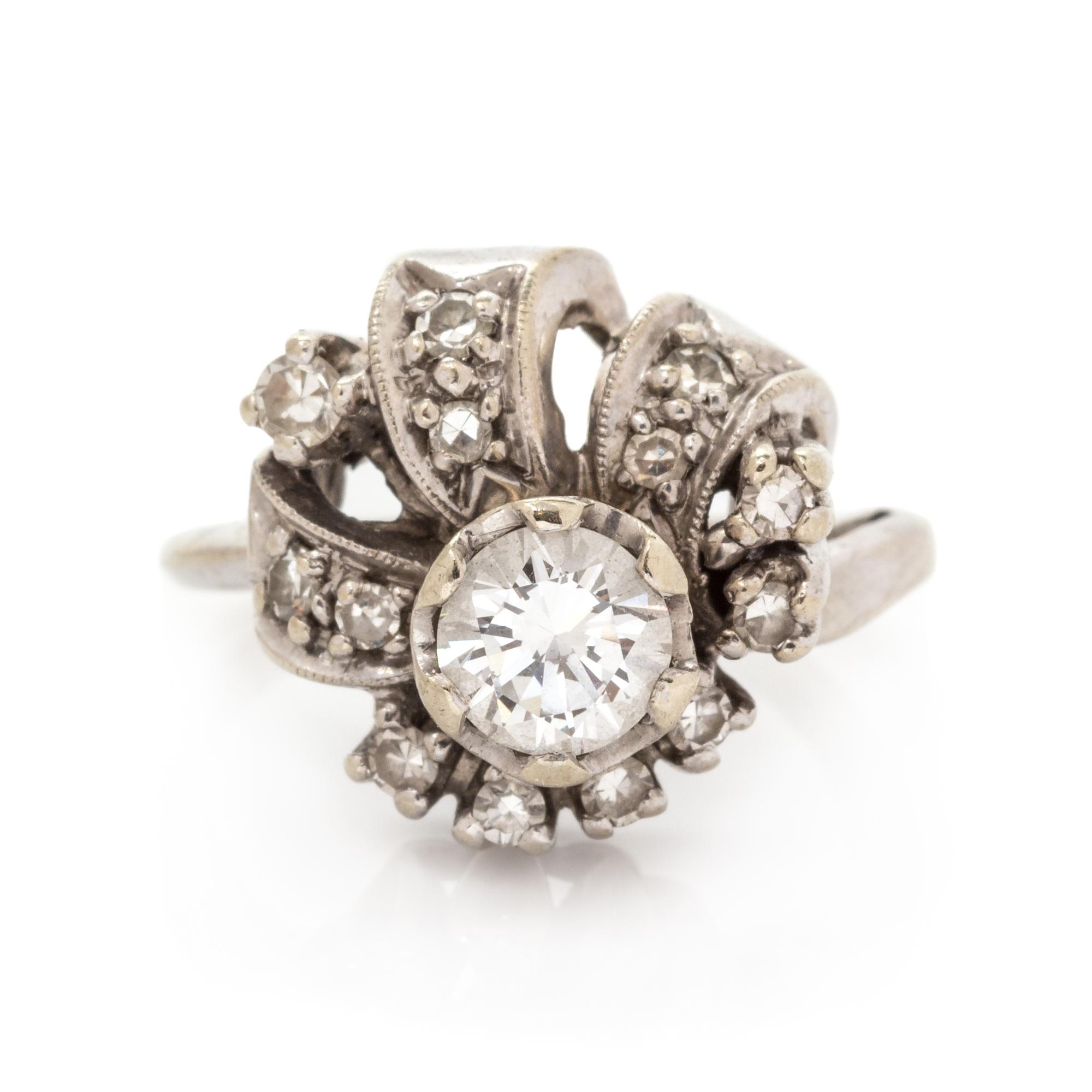 DIAMOND RING