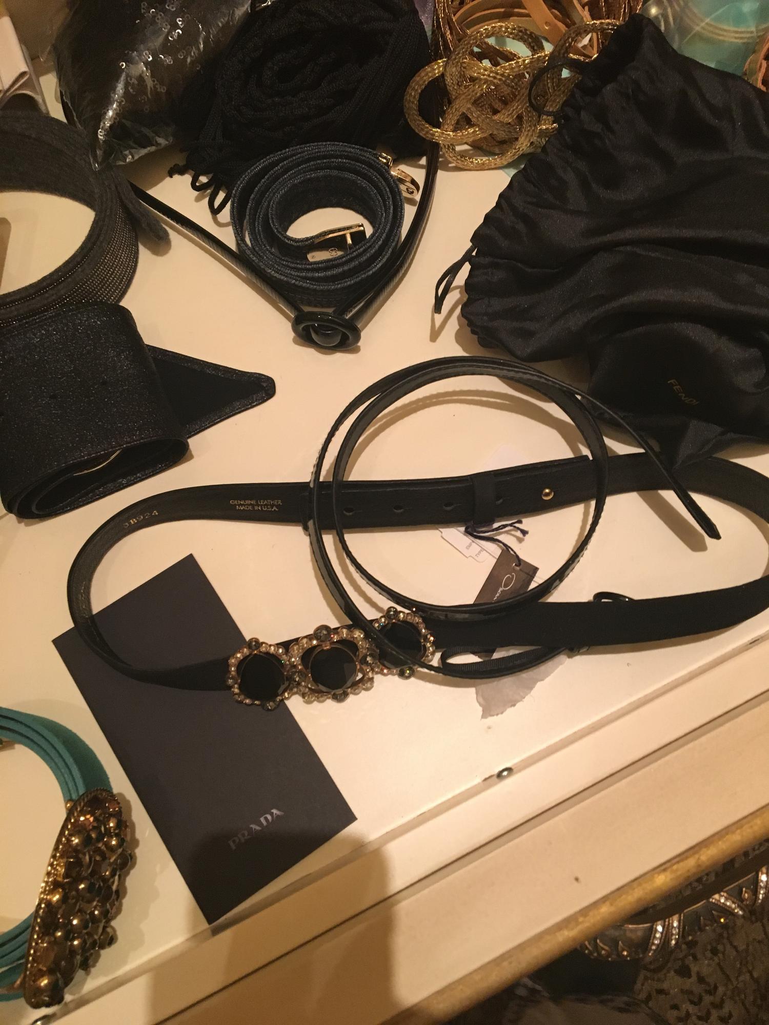 Oscar de la Renta Black Belt, 2000s