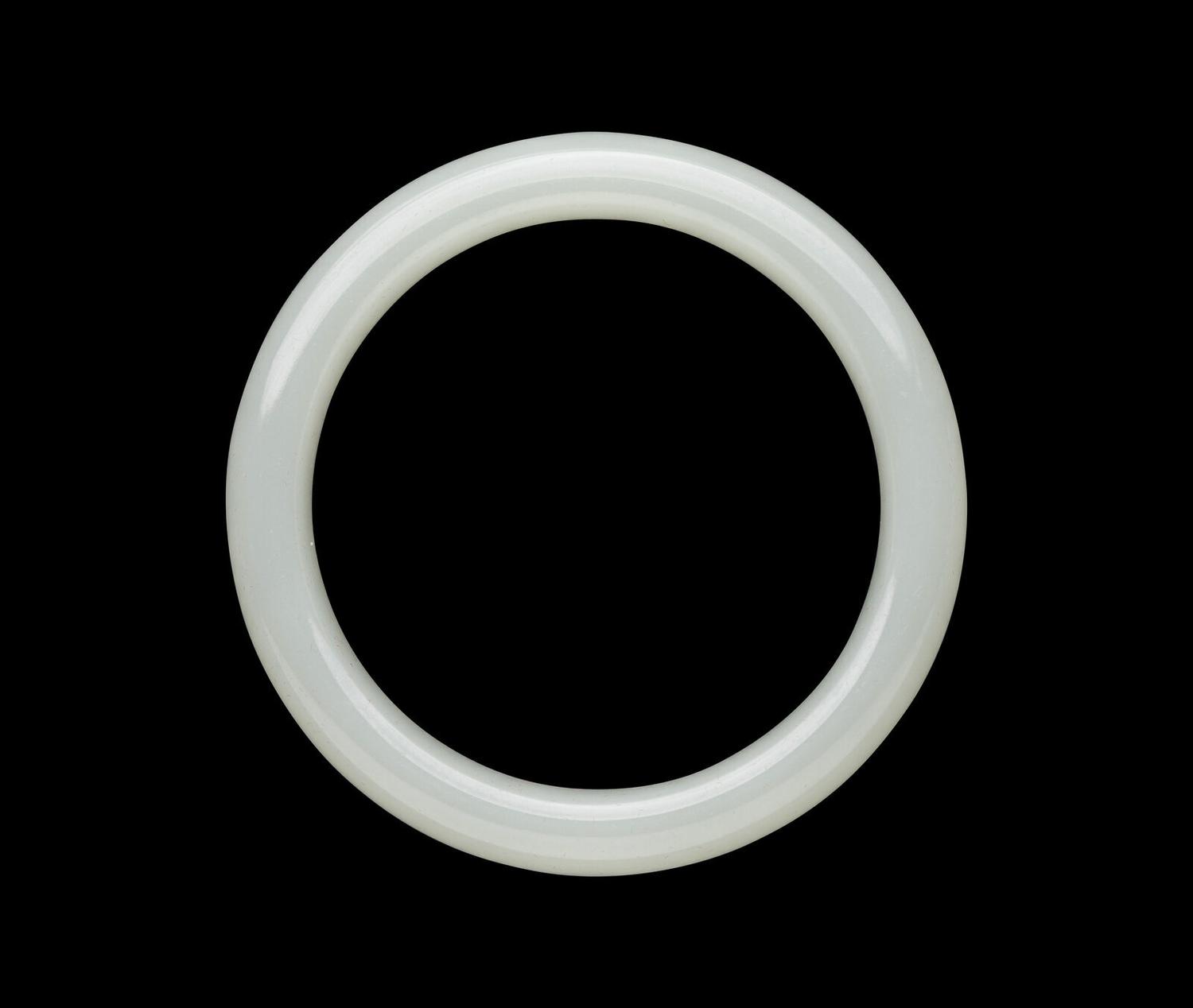 A Chinese White Jade Bangle