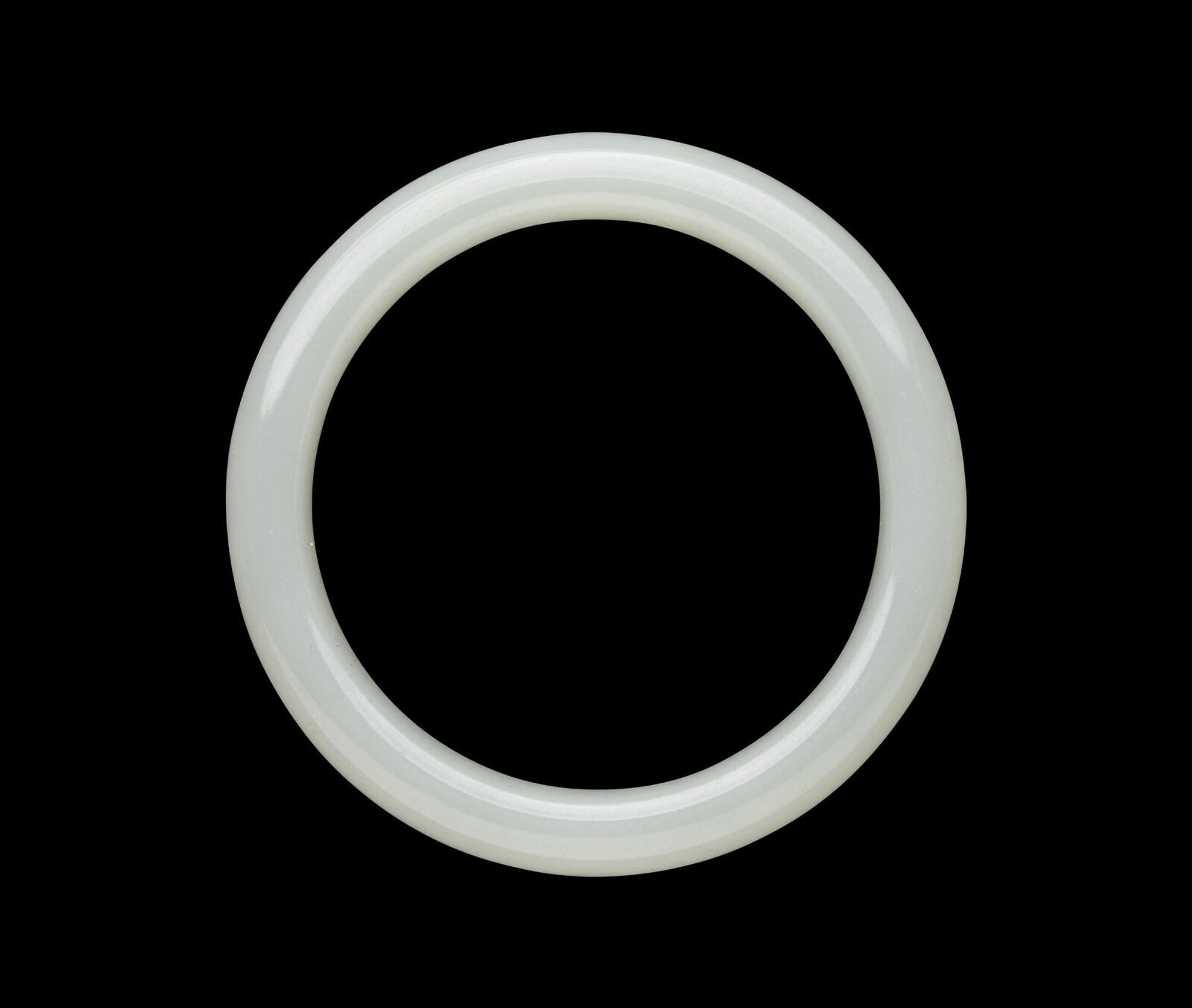 A Chinese White Jade Bangle