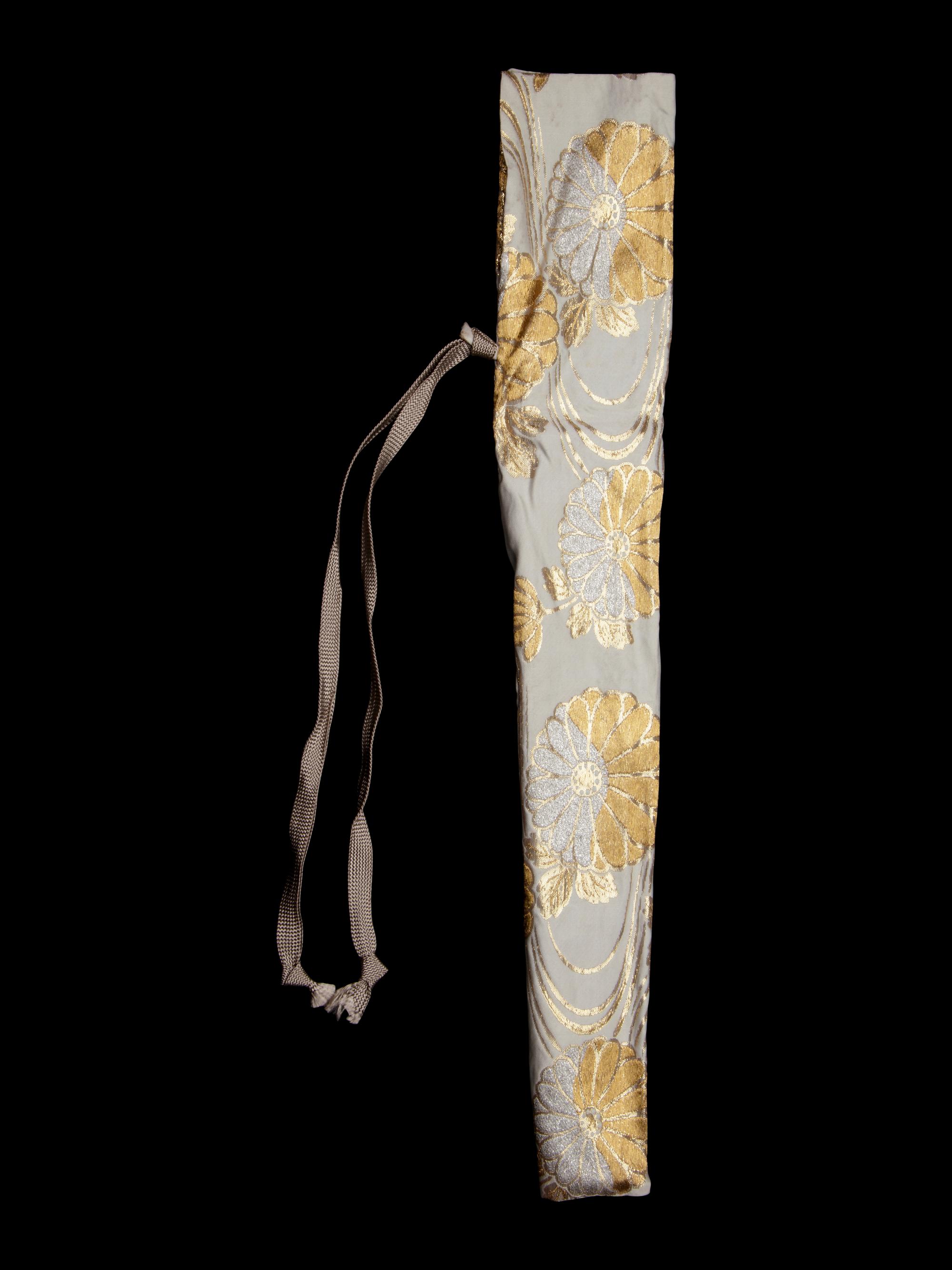 A Flower Arranging Sword