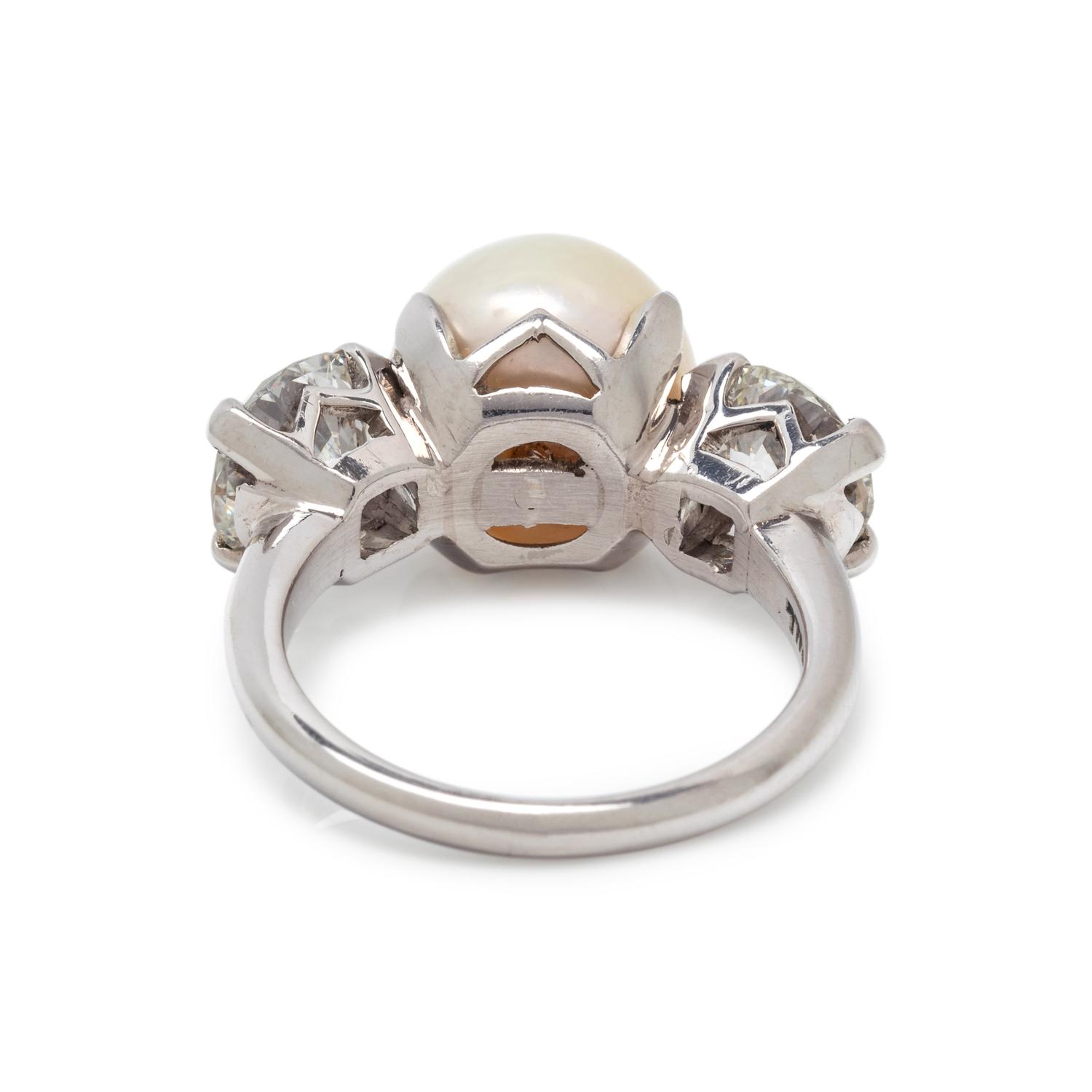 CULTURED SOUTH SEA PEARL AND DIAMOND RING