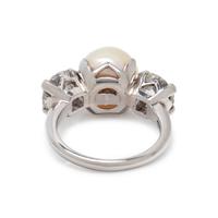 CULTURED SOUTH SEA PEARL AND DIAMOND RING