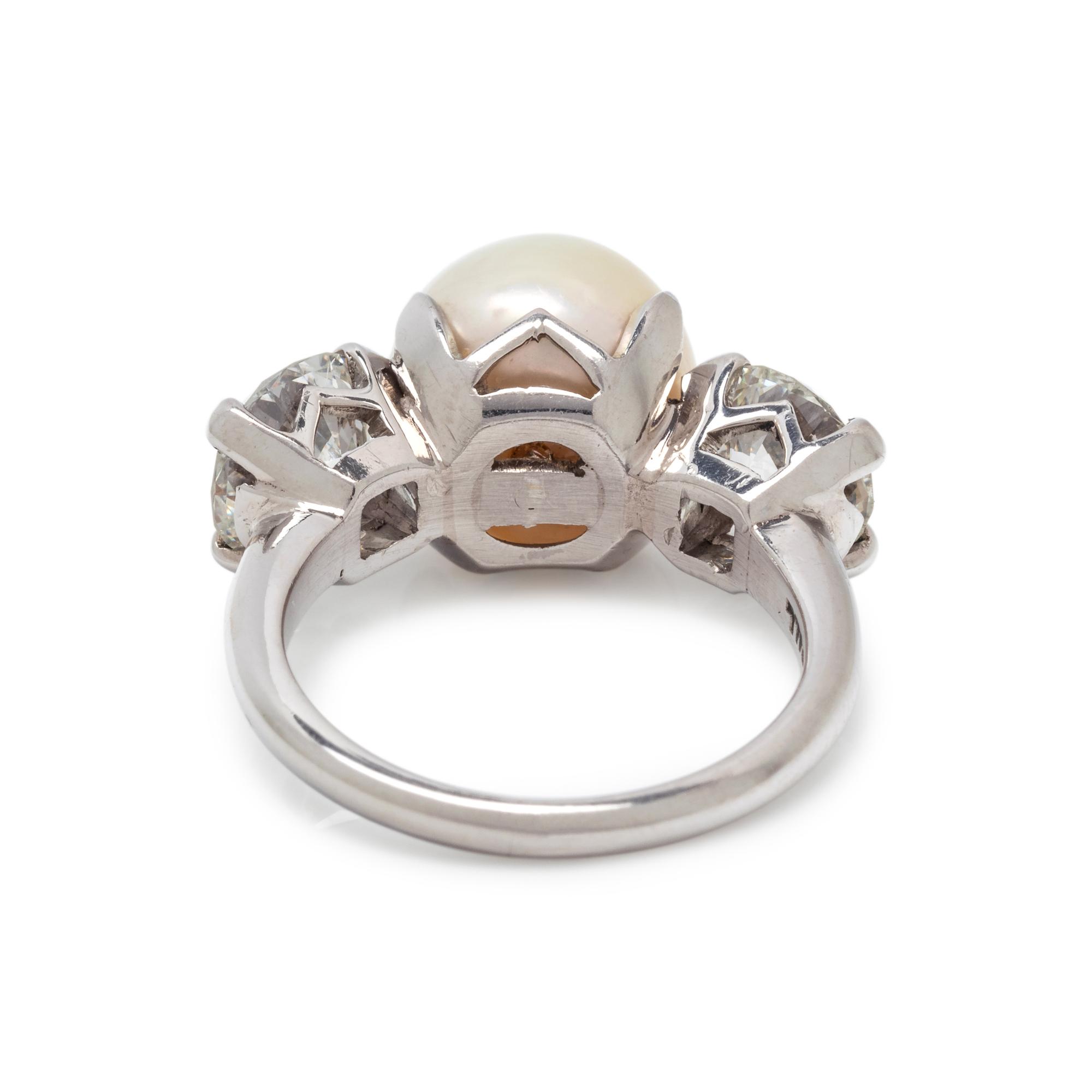 CULTURED SOUTH SEA PEARL AND DIAMOND RING