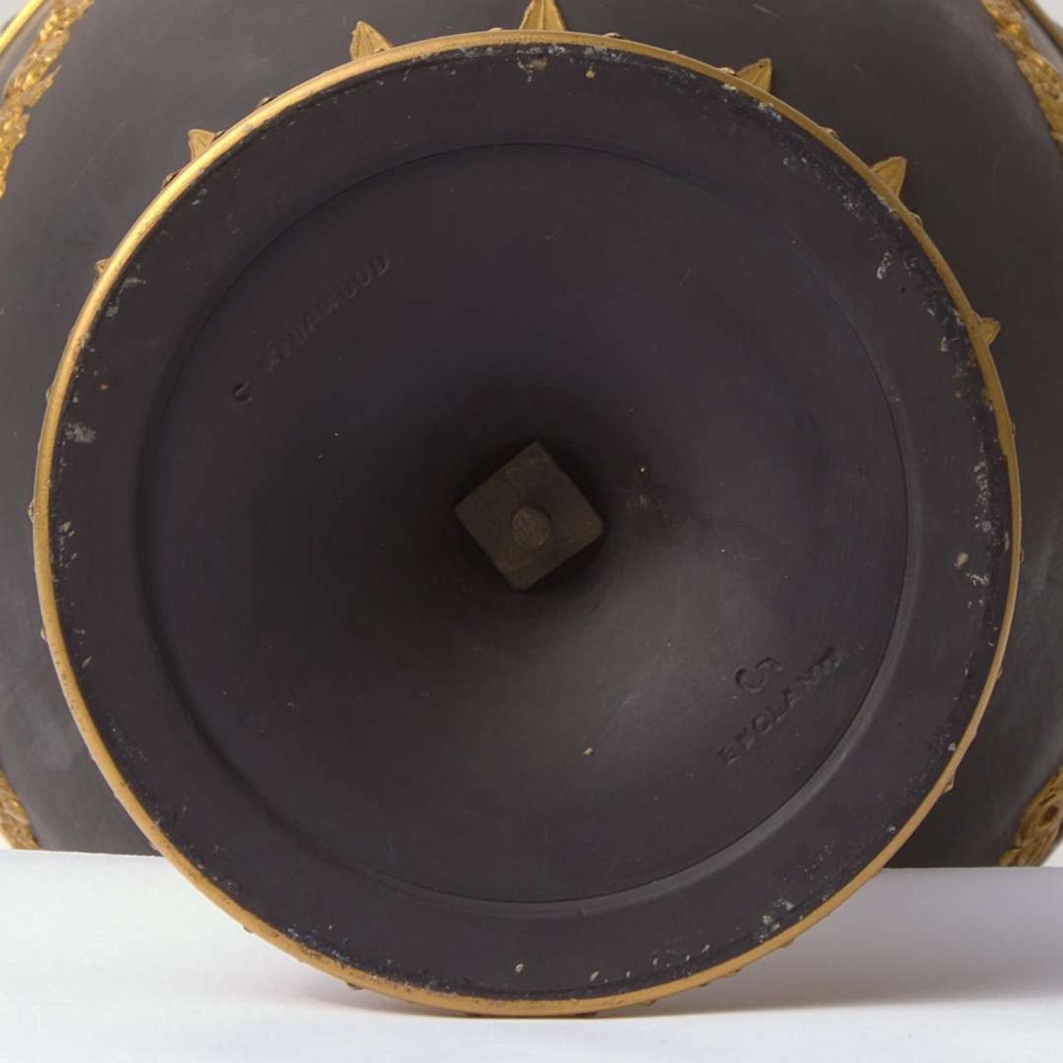 A Wedgwood Bronzed and Gilded Black Basalt Vase and Cover UK, circa 1900