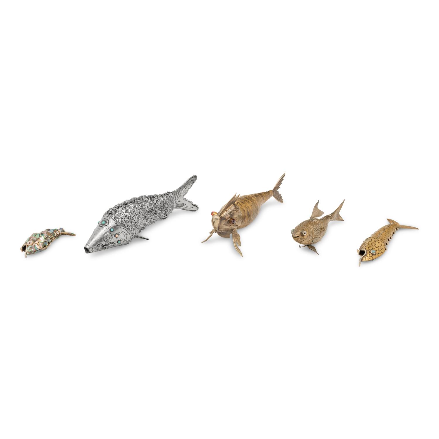A Group of Articulated Fish