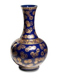 A Gilt Decorated Powder Blue Ground Porcelain Vase, Shangping