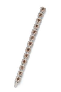 COLORED DIAMOND AND DIAMOND BRACELET