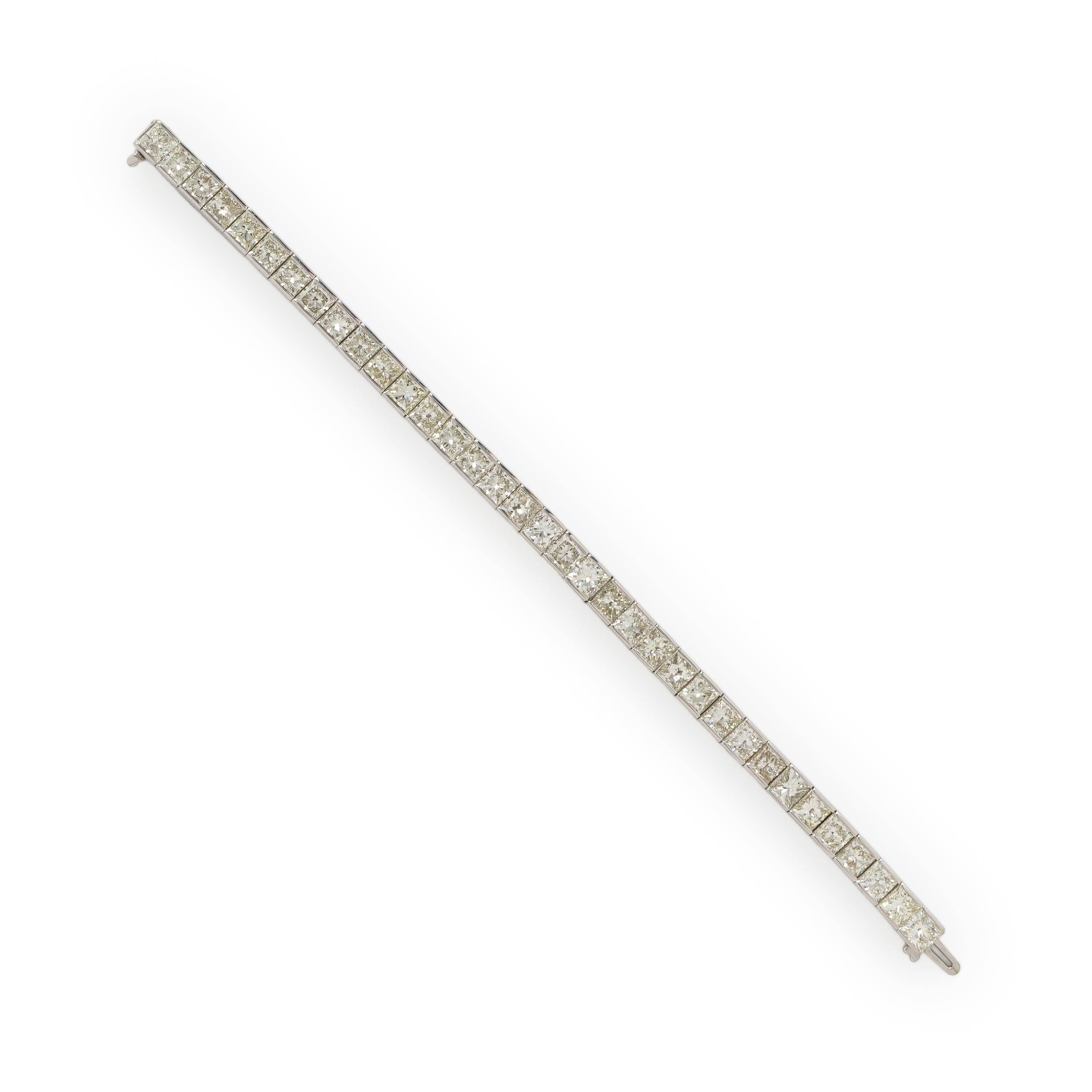 Diamond and White Gold Line Bracelet
