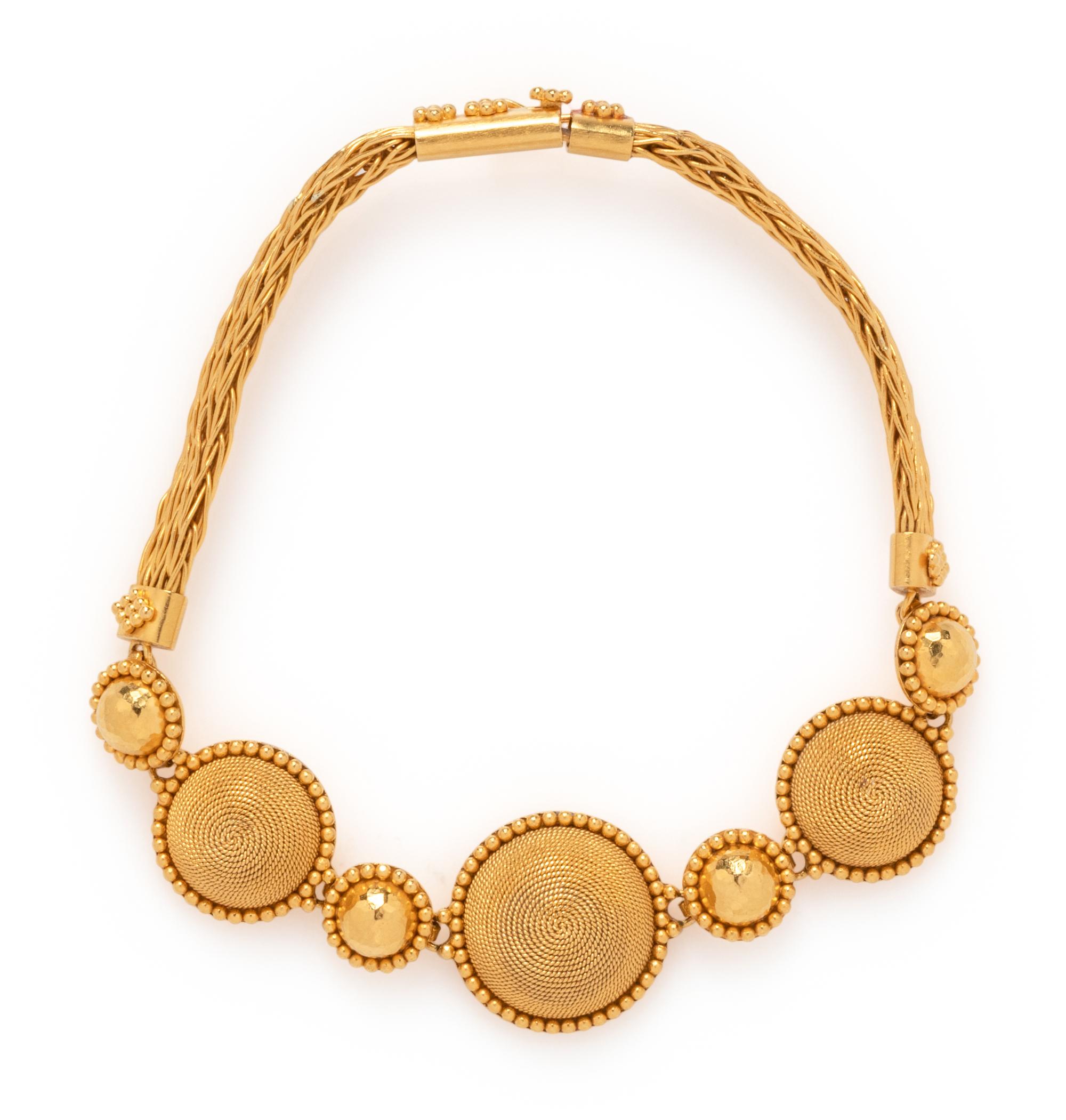 HIGH KARAT GOLD SET