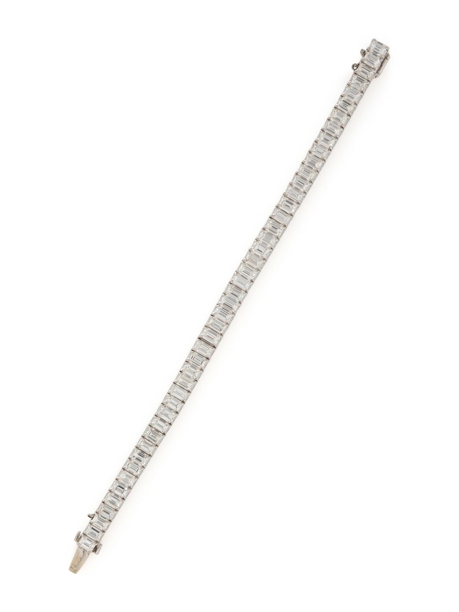 PLATINUM AND DIAMOND LINE BRACELET