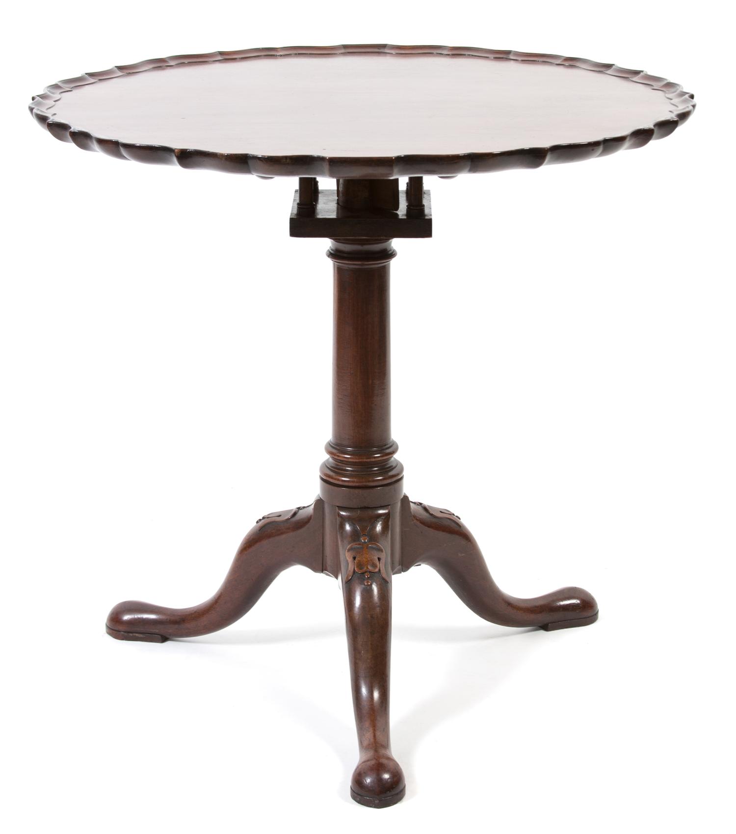 A George II Mahogany Tilt Top Birdcage Table Height 29 1/4 x diameter 30 1/2 inches. — 19TH CENTURY