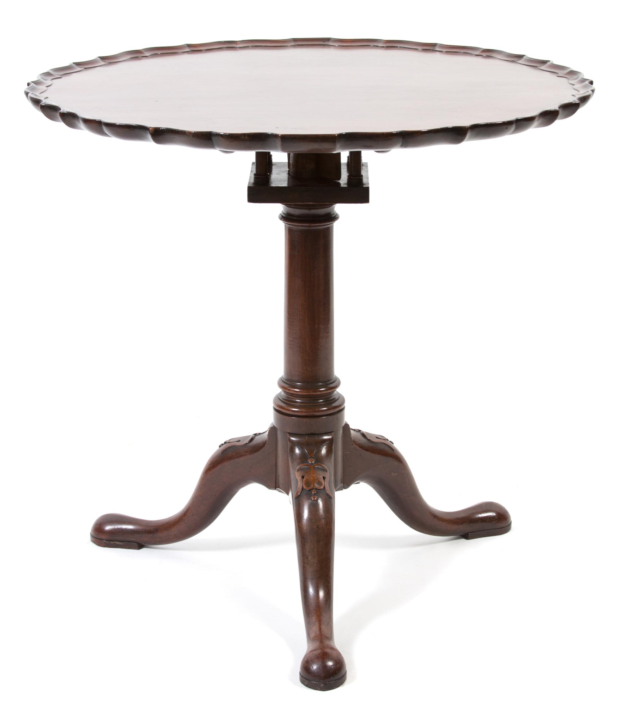 A George II Mahogany Tilt Top Birdcage Table Height 29 1/4 x diameter 30 1/2 inches. — 19TH CENTURY