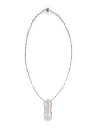 DIAMOND PENDANT NECKLACE