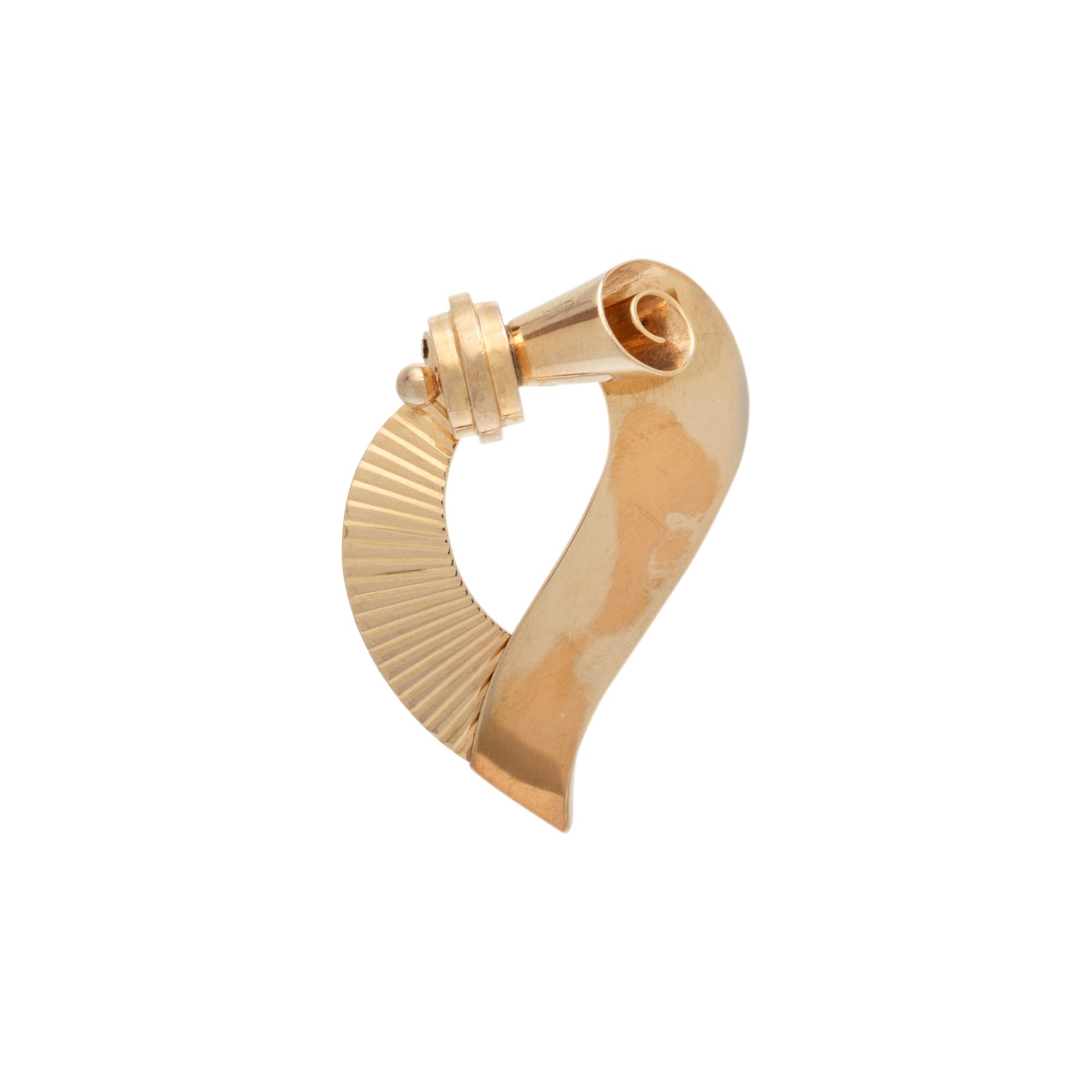 CARTIER, YELLOW GOLD BROOCH