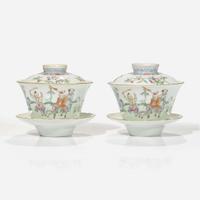 A pair of Chinese "Linzhi Chengxiang" tea bowls, covers and stands 粉彩帶蓋茶盌一對 Republic period ??