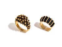 PAIR OF YELLOW GOLD RINGS