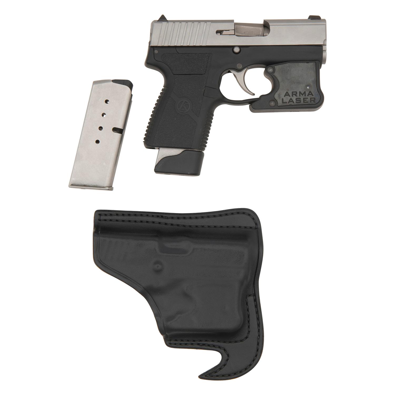 * Kahr Arms PM40
