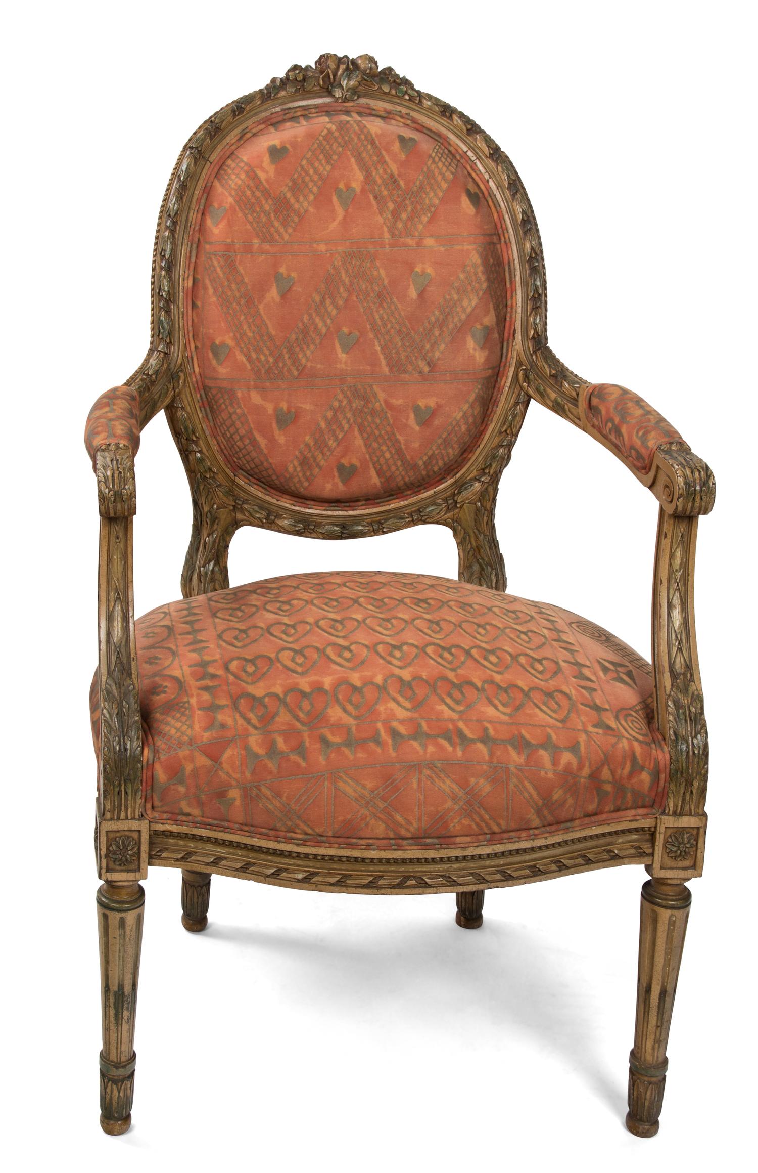A Louis XVI Style Painted Fauteuil Height 37 1/2 inches. — EARLY 20TH CENTURY