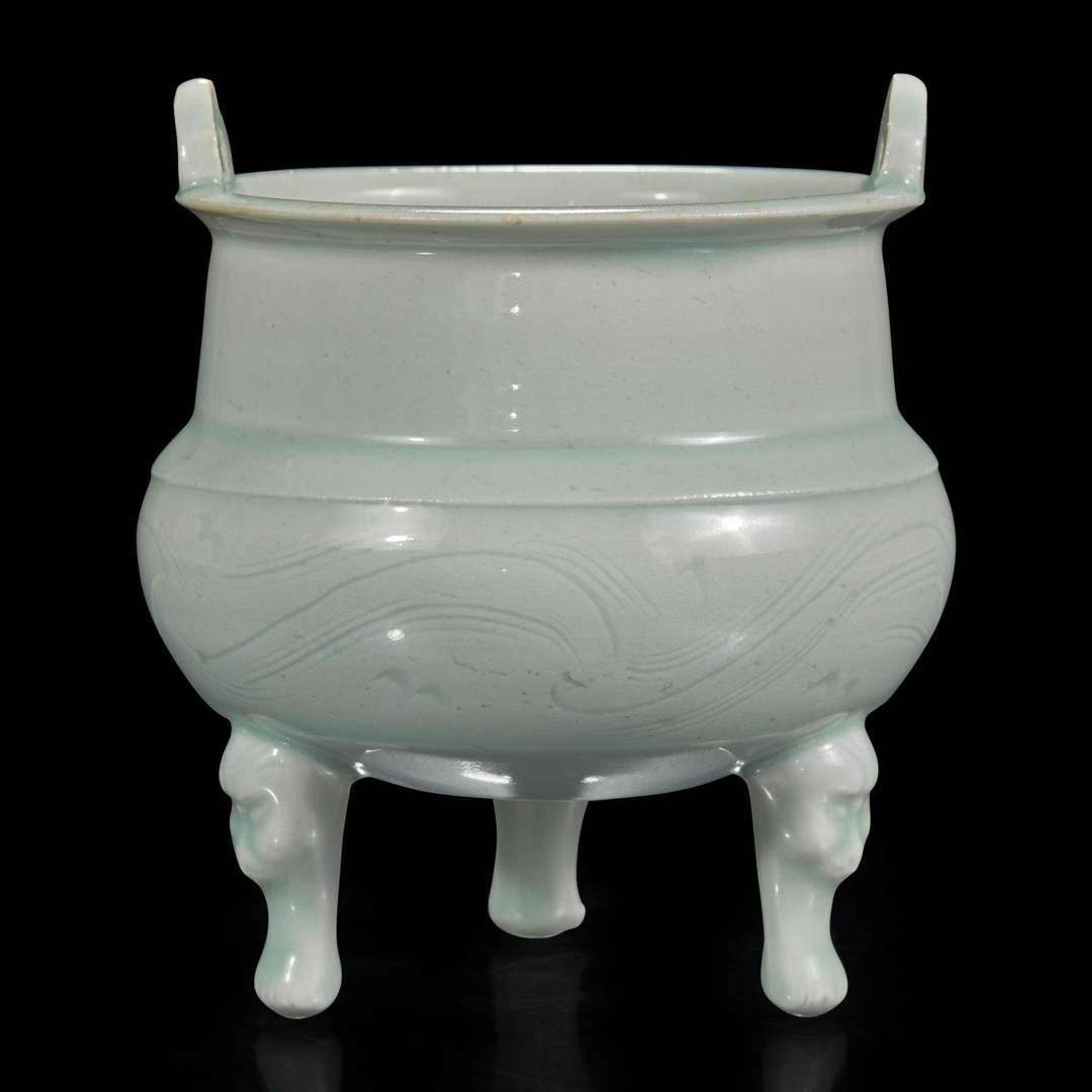A Chinese Qingbai-type tripod censer 青白釉三足香炉 Northern Song dynasty or later ?????