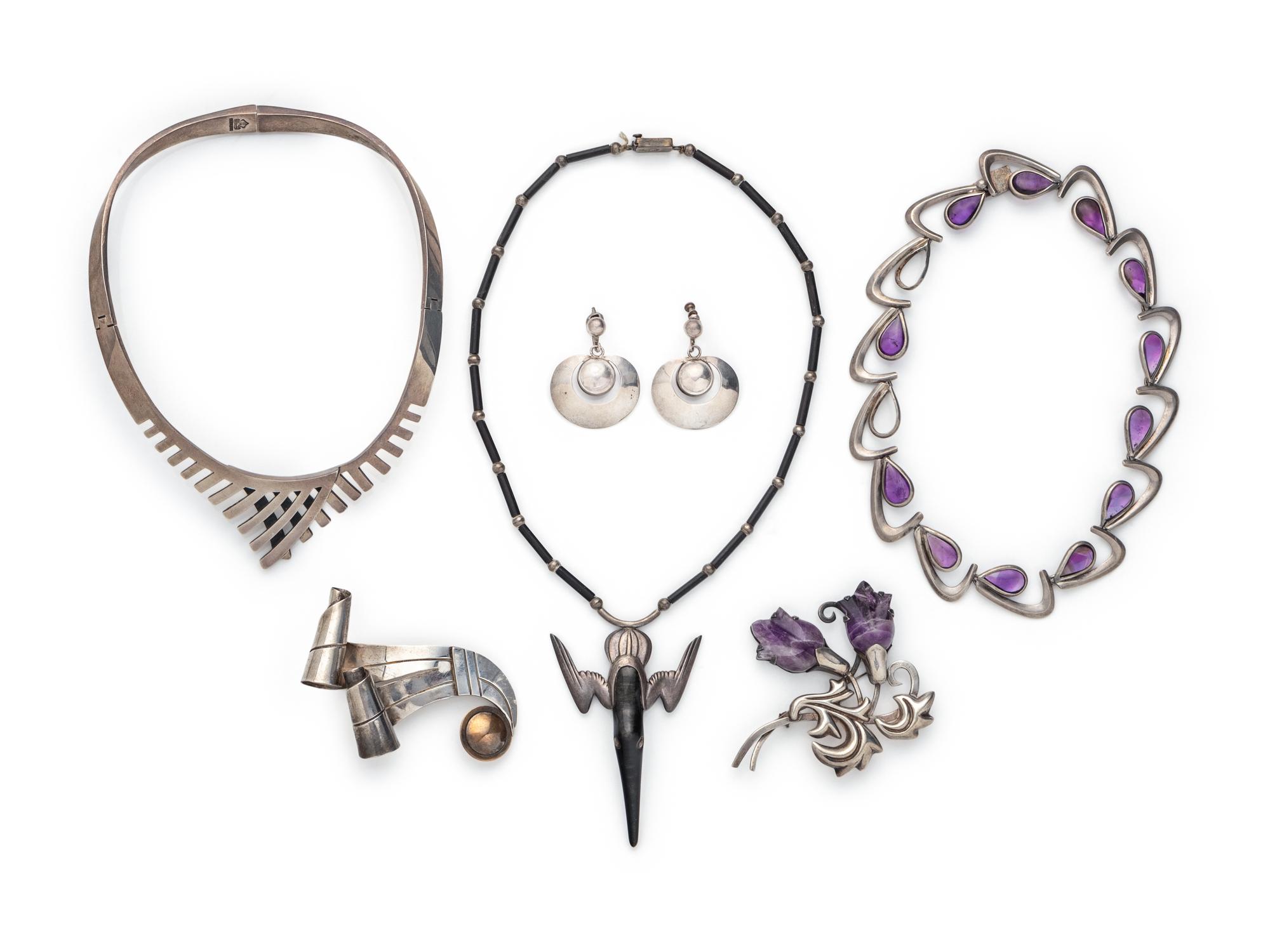 COLLECTION OF STERLING SILVER AND AMETHYST JEWELRY