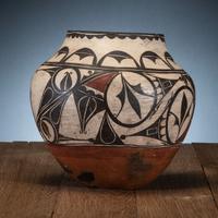 Zia Polychrome Pottery Jar, with Trios Design