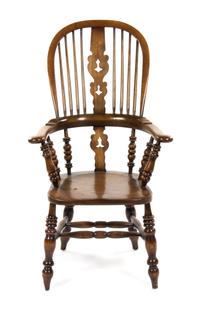 An English Walnut Windsor Chair, Height 45 1/2 inches.