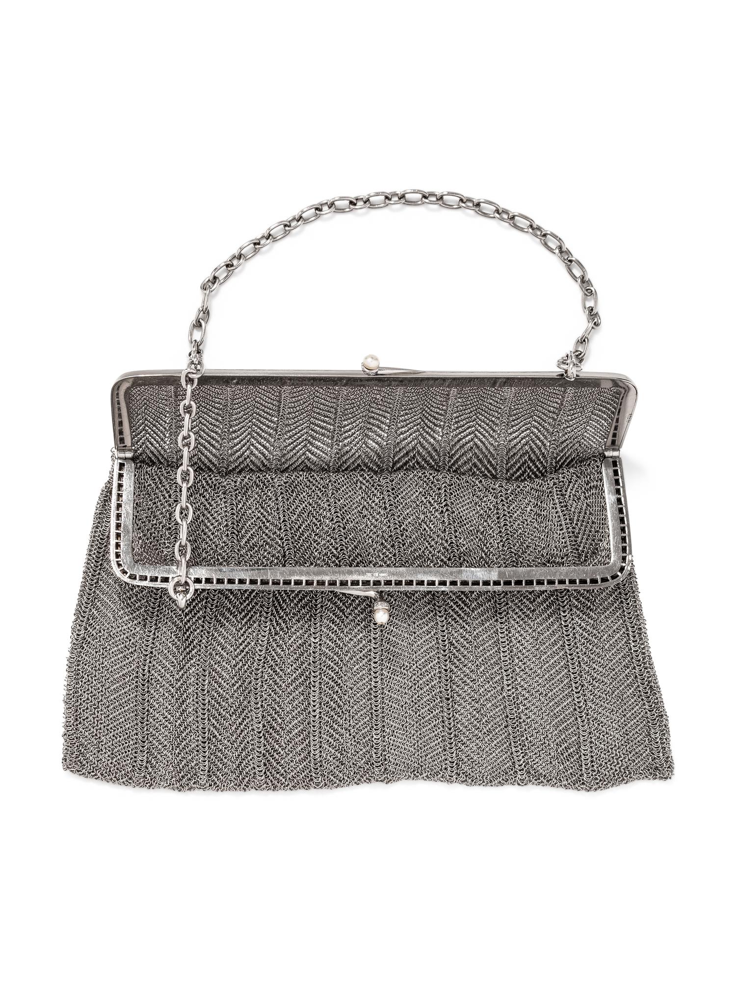 FRENCH, BELLE ÉPOQUE, PLATINUM AND DIAMOND PURSE