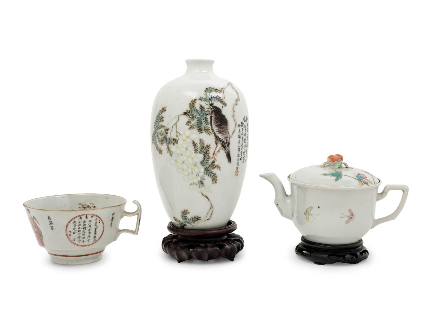 Three Chinese Famille Rose Porcelain Articles