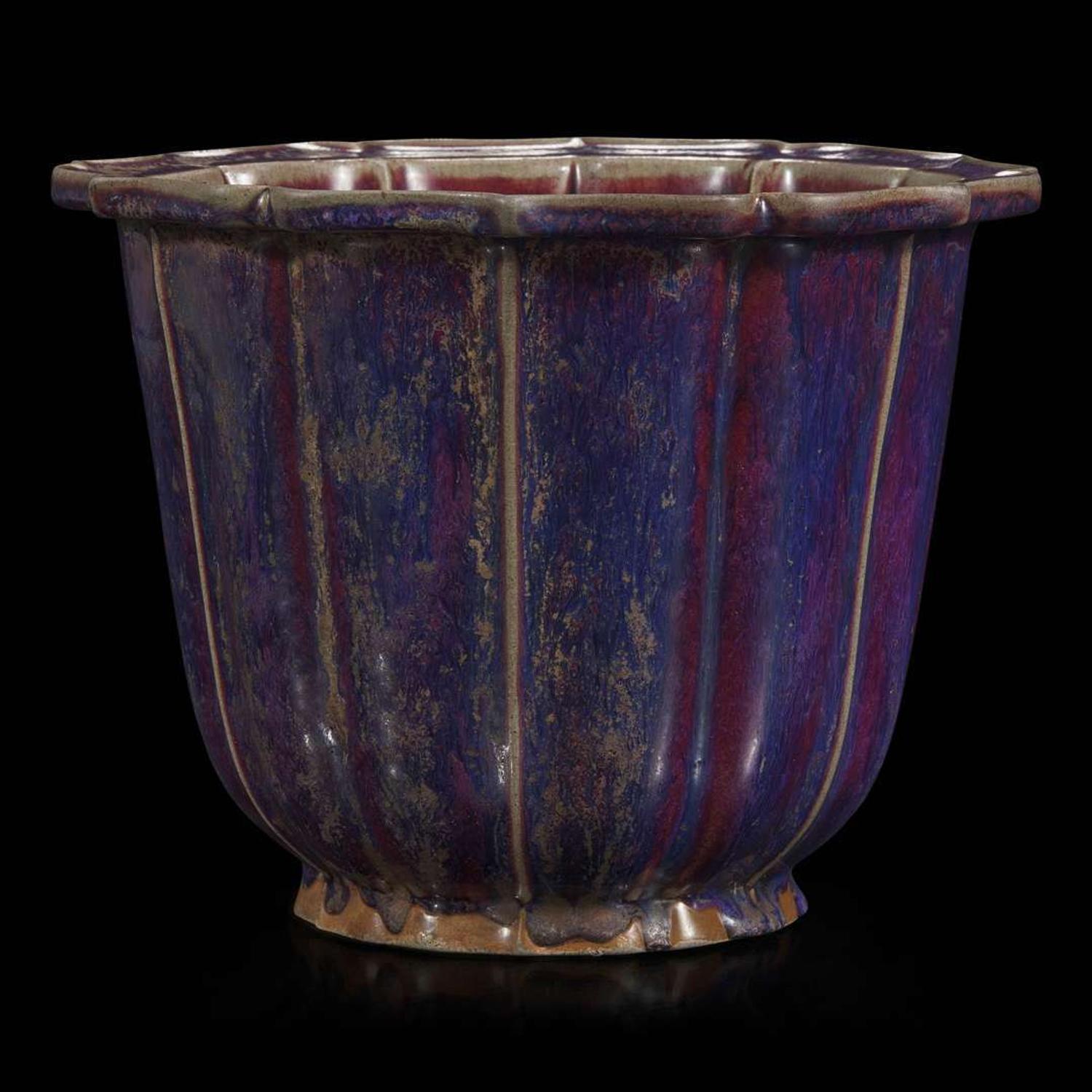 A Chinese flambé-glazed barbed jardinière 钧窑花盆一件