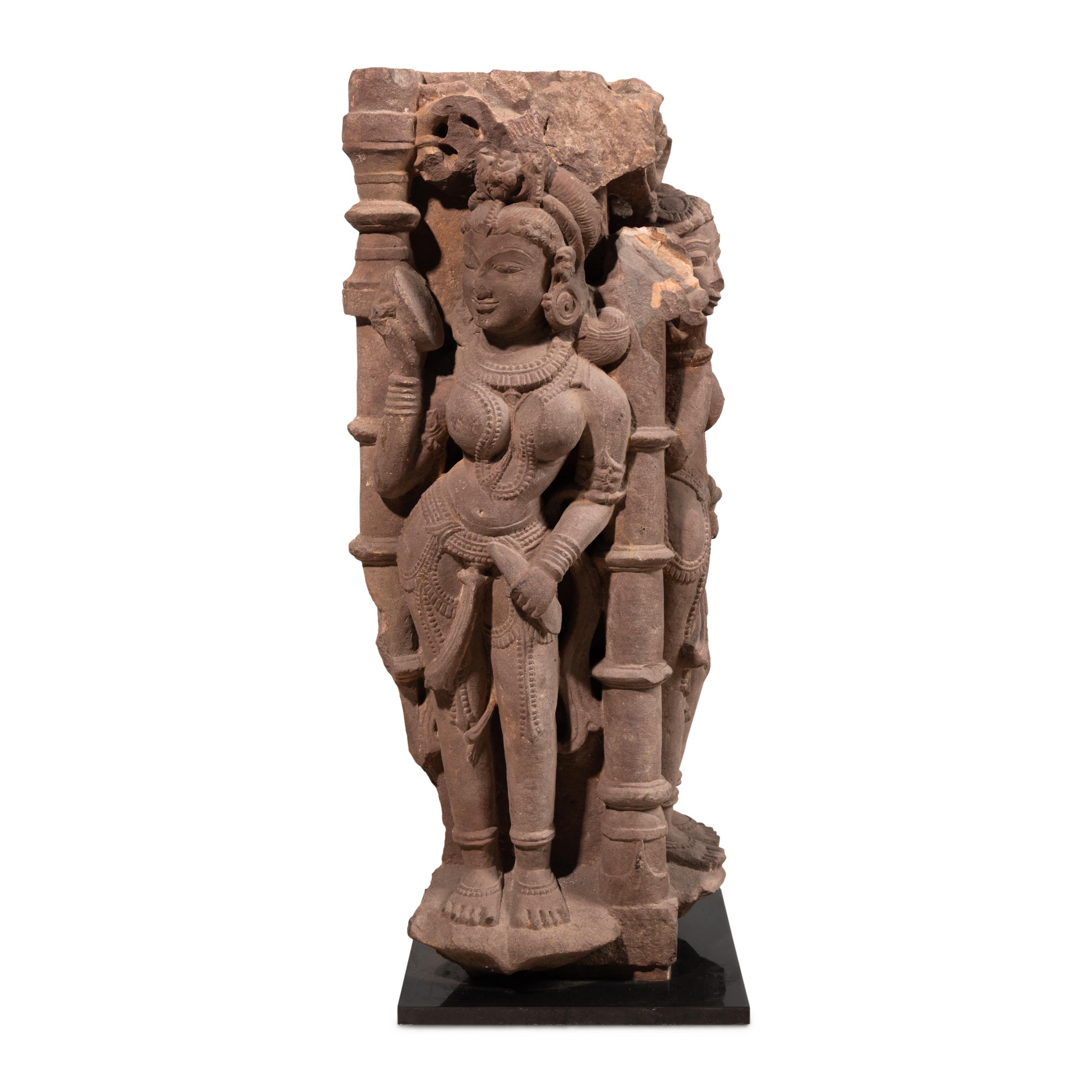 An Indian Sandstone Sculpture, Rajasthan or Madhya Pradesh, Mid 12th Century — 十二世紀中葉 印度拉贾斯坦邦或中央邦 砂岩女神像