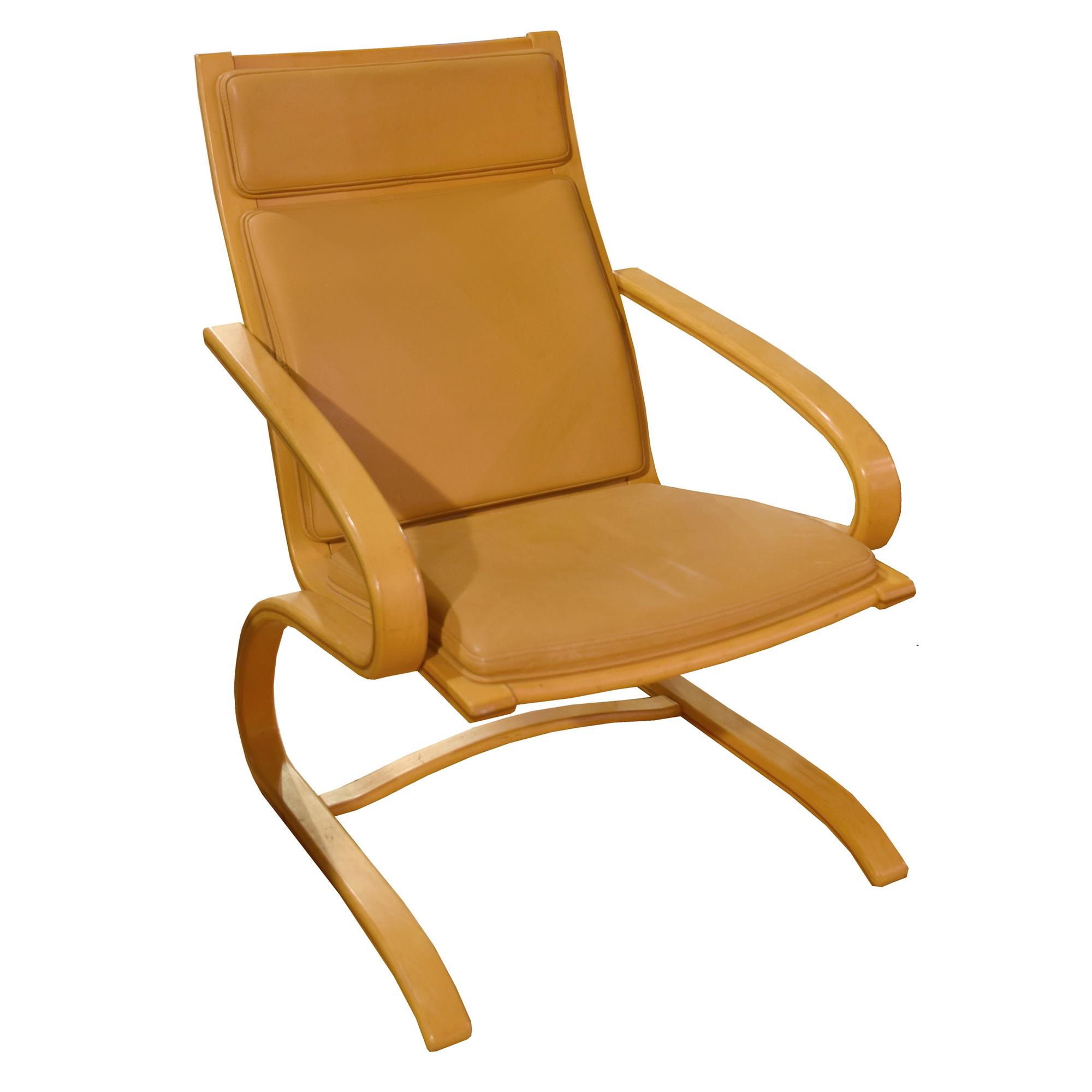 A Pair of Bentwood Mid-Century Chairs 23.5" W x 27" D x 35" H, seat height 15" — Italy, Mid-20th Century