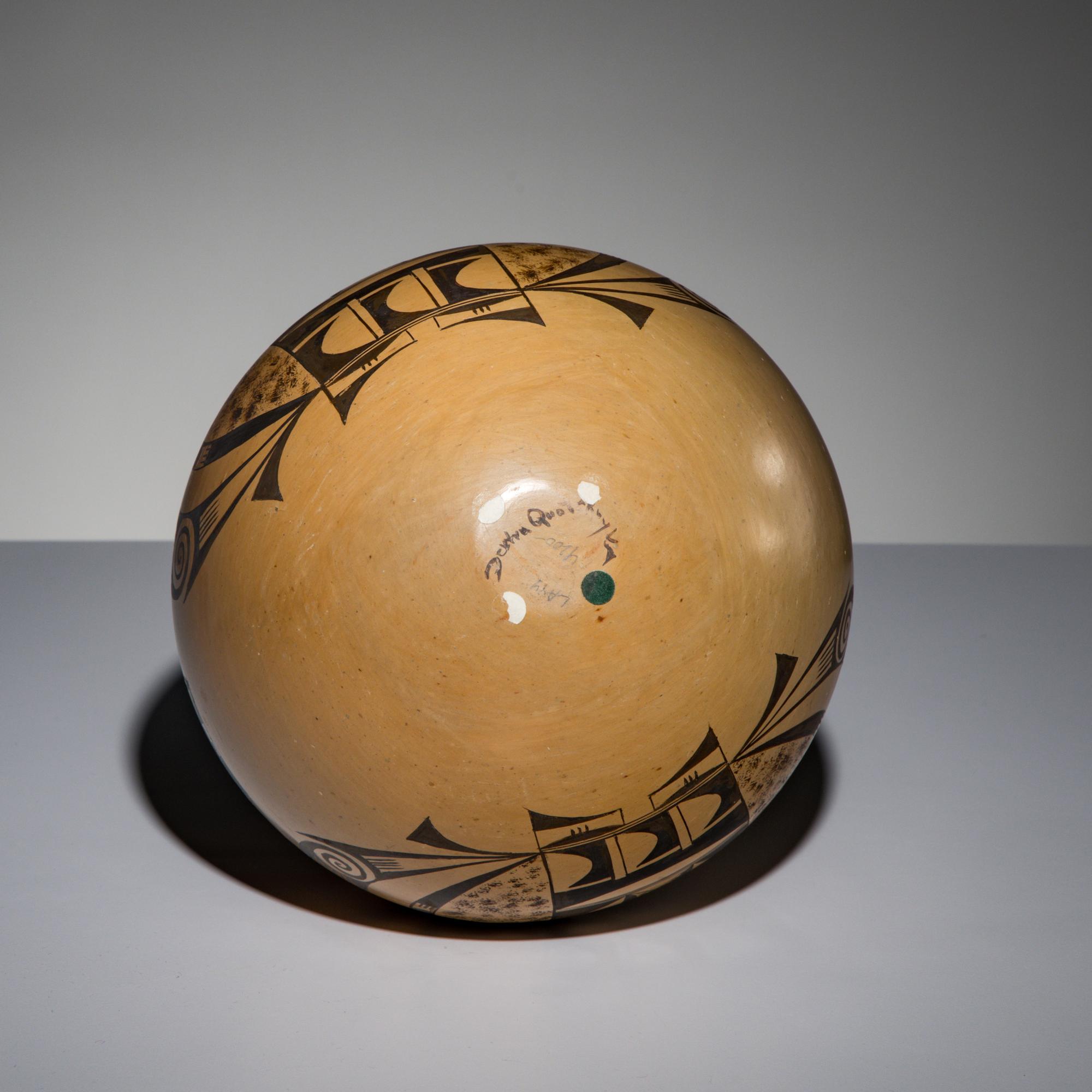 Dextra Quotskuyva Nampeyo (Hopi-Tewa, 1928-2019) — Polychrome Pottery Jar