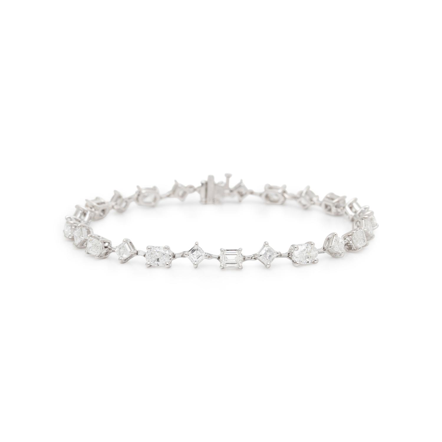 WHITE GOLD AND DIAMOND BRACELET