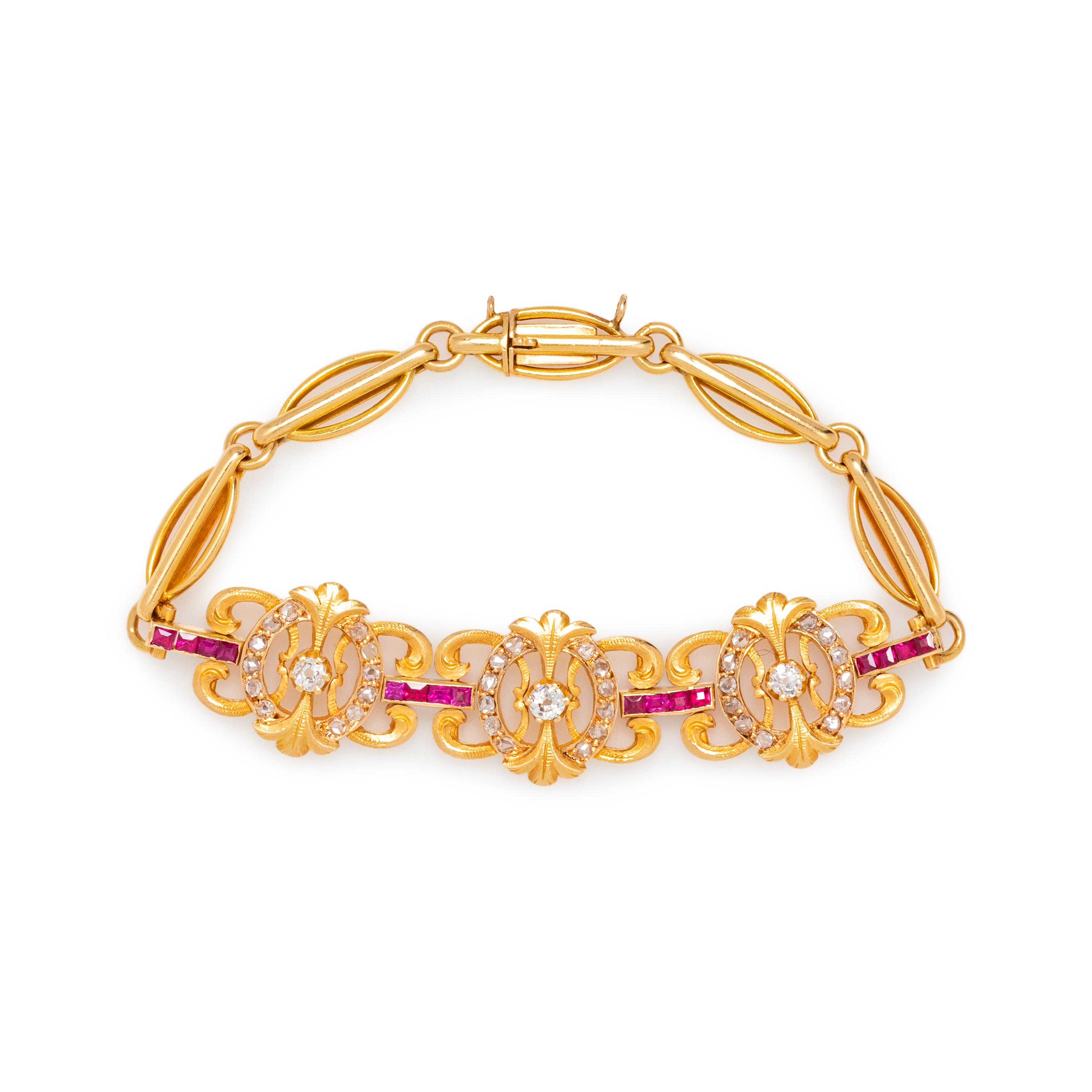 YELLOW GOLD, DIAMOND AND RUBY BRACELET