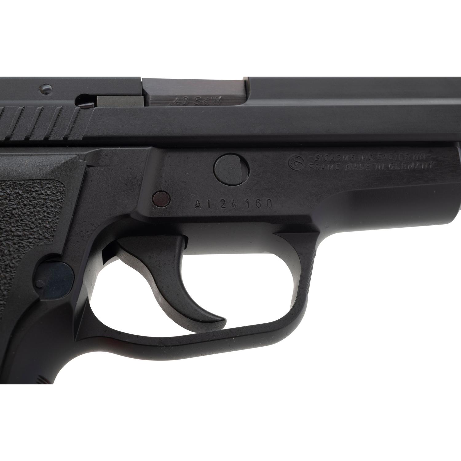 *Sig Sauer P229 with .40 S&W and .357 Sig Barrels in Box with Accessories