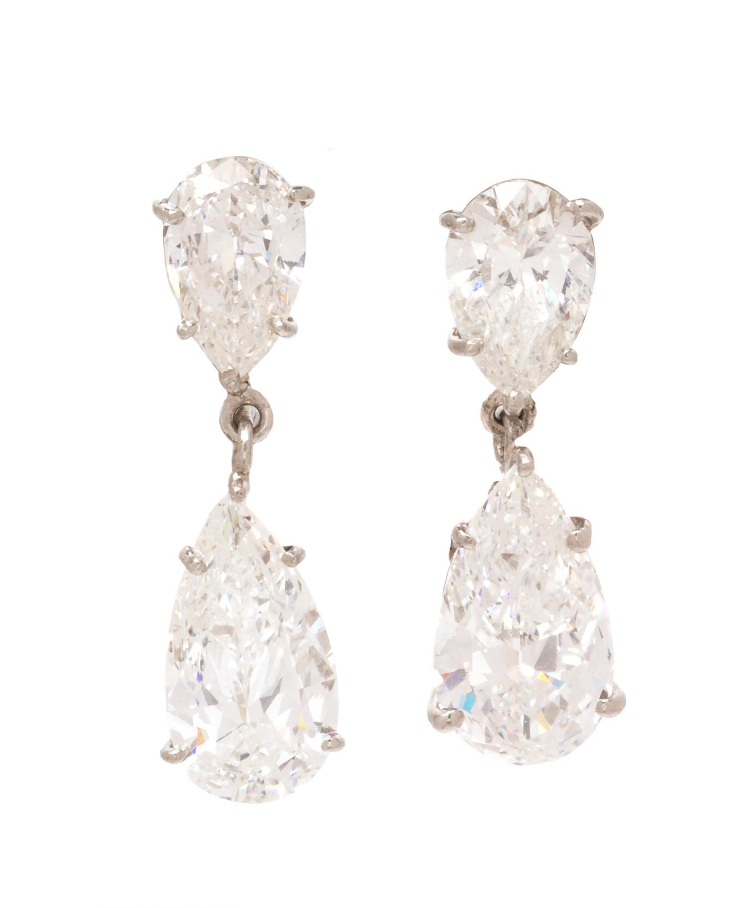A Pair of Platinum and Diamond Drop Earclips, 3.40 dwts.