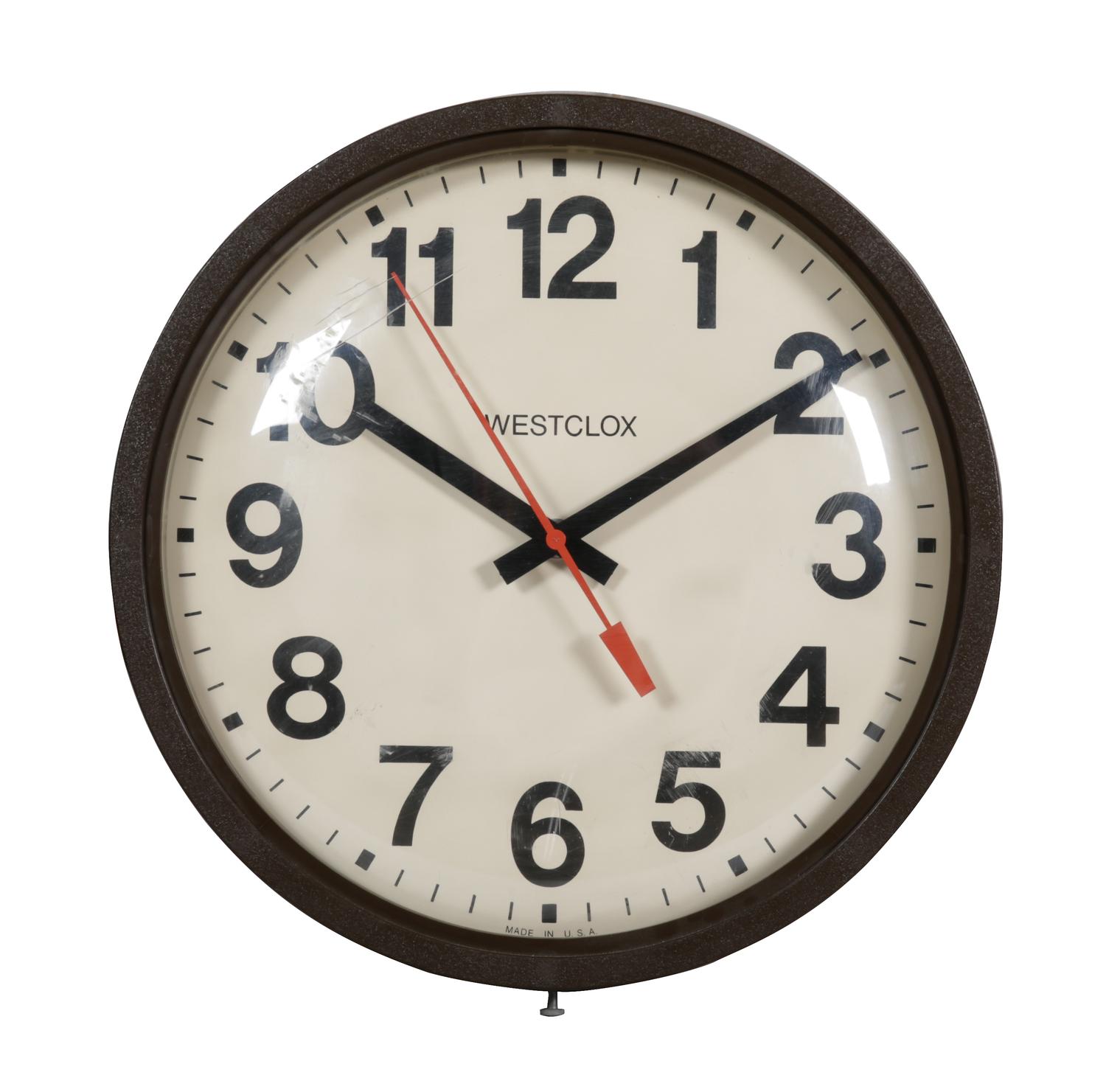 A Westclox Electric Wall Clock Diameter 14 inches.