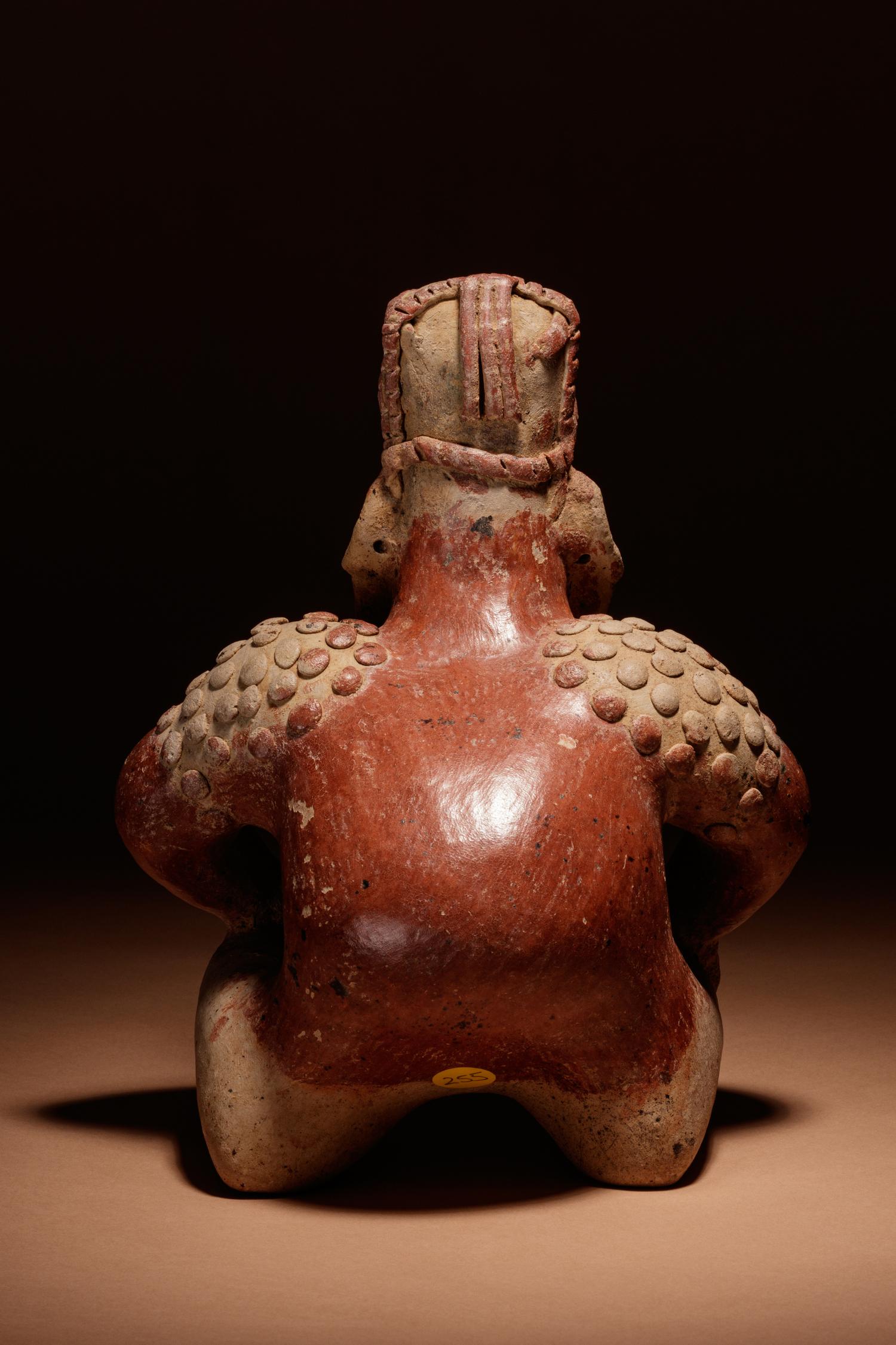 A Jalisco Hunchback Figure