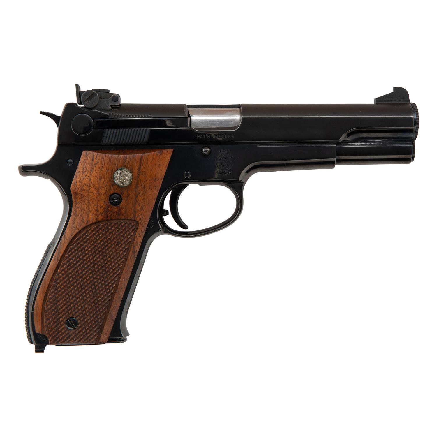 *Smith & Wesson Model 52-1 in Box with Accessories
