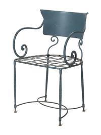 A Painted Steel Patio Furniture Suite